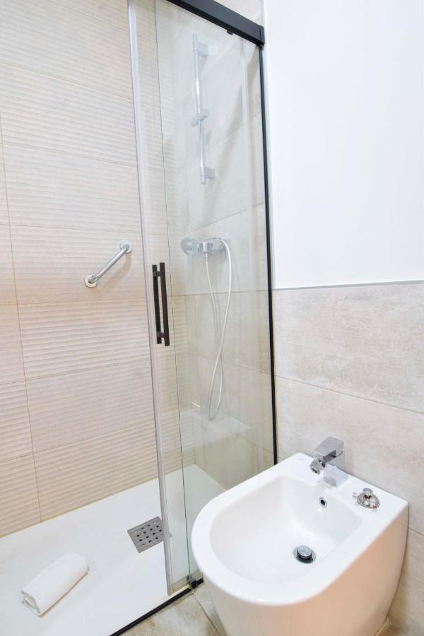 Letmalaga Plaza Del Teatro Premium Lägenhet Exteriör bild